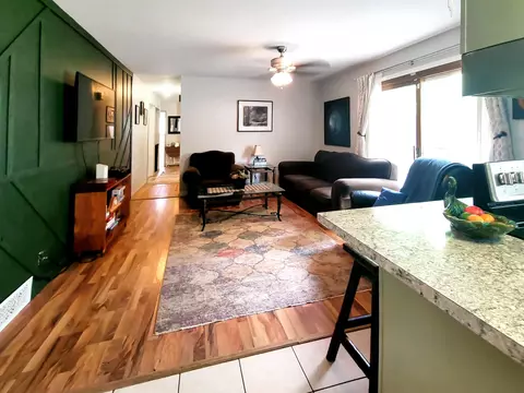 Living - 424 Leland, Flushing, MI 48433 photo 2 of 5