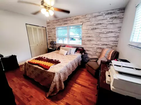 Bedroom - 424 Leland, Flushing, MI 48433 photo 6 of 8
