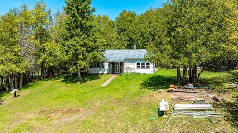 Exterior - 1120 Dextrom, Calumet, MI 49913 photo 5 of 7