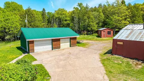 Exterior - 1120 Dextrom, Calumet, MI 49913 photo 4 of 7