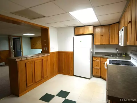 Kitchen - 1120 Dextrom, Calumet, MI 49913 photo 9 of 10