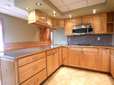 Kitchen - 1120 Dextrom, Calumet, MI 49913 photo 4 of 10