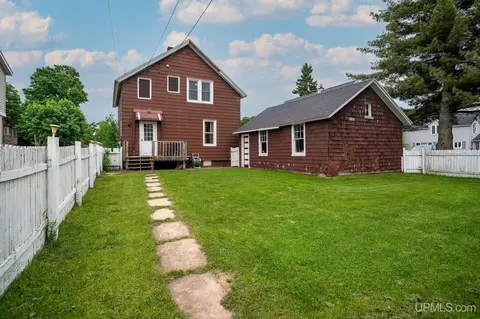 Exterior - 1209 N 3rd, Ishpeming, MI 49849 photo 6 of 7