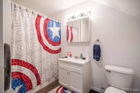 Bath - 1209 N 3rd, Ishpeming, MI 49849 photo 1 of 1