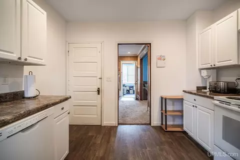 Entry Way - 1209 N 3rd, Ishpeming, MI 49849 photo 2 of 3