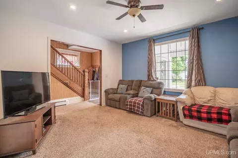 Living - 1209 N 3rd, Ishpeming, MI 49849 photo 2 of 3