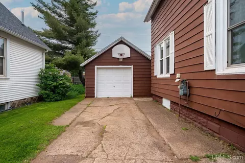 Exterior - 1209 N 3rd, Ishpeming, MI 49849 photo 5 of 7