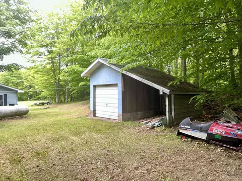 e9804 Gates Road, Munising, MI 49862 photo 31