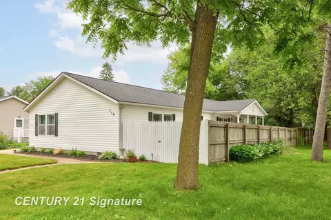 Exterior - 319 S Madison, Perry, MI 48872 photo 11 of 11