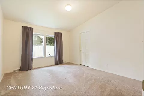 Other - 319 S Madison, Perry, MI 48872 photo 8 of 11