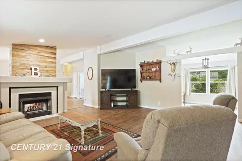 Other - 319 S Madison, Perry, MI 48872 photo 3 of 11