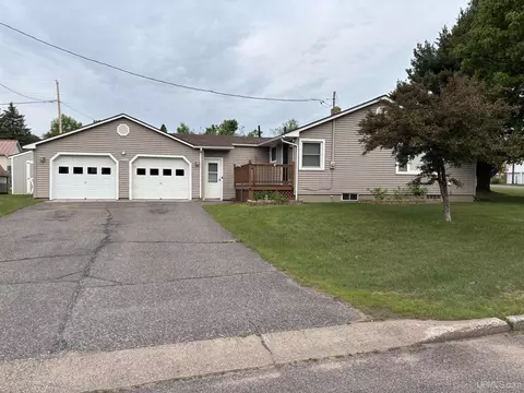 100 S Daisy, Ishpeming, MI 49849