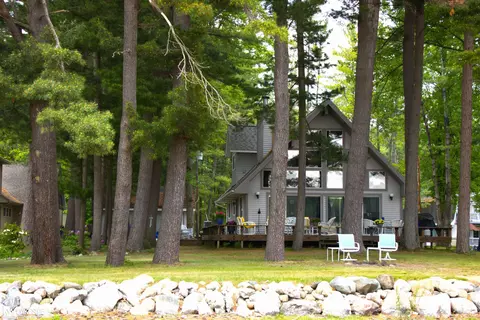 3334 E Pinecrest, Gladwin, MI 48624 photo 2