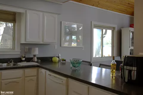 3334 E Pinecrest, Gladwin, MI 48624 photo 20