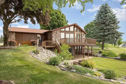 1653 Manchester, Gladwin, MI 48624 photo 3