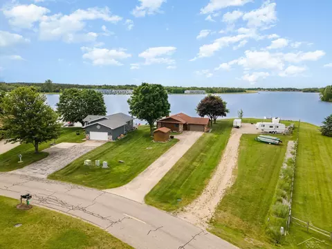 1653 Manchester, Gladwin, MI 48624 photo 28