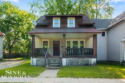 2114 10th, Port Huron, MI 48060