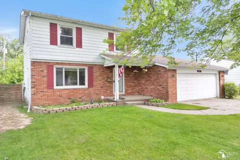 234 Crampton, Monroe, MI 48162