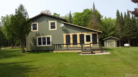 10031 N Ross Lk, Shingleton, MI 49884