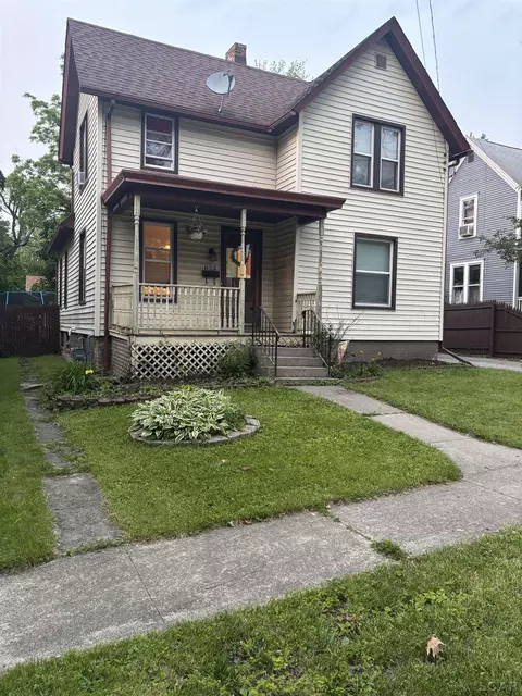 823 E Hunt, Adrian, MI 49221