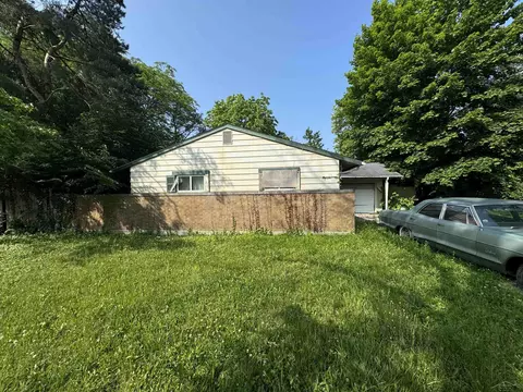 3353 Drexel, Saginaw, MI 48601