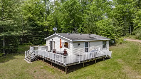 130 Kings, Trout Creek, MI 49967