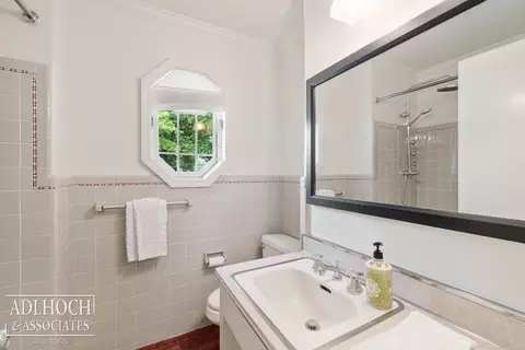 770 Lincoln, Grosse Pointe, MI 48230 photo 21