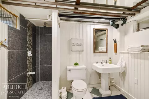 770 Lincoln, Grosse Pointe, MI 48230 photo 32