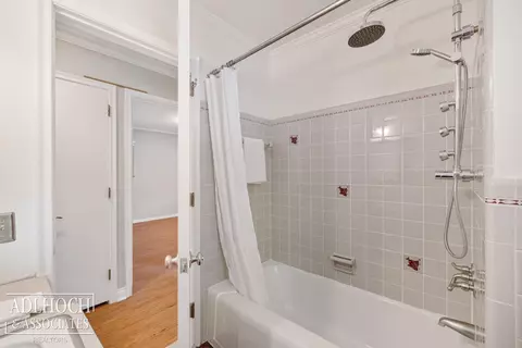 770 Lincoln, Grosse Pointe, MI 48230 photo 22