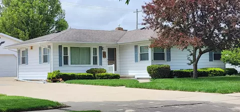 2310 S Farragut, Bay City, MI 48708