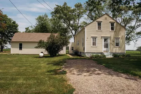 8667 Thompson, Blissfield, MI 49228