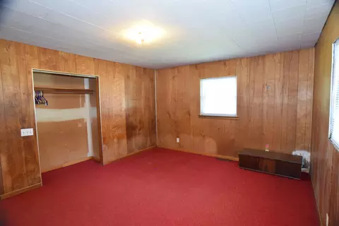 4879 E Riv, Freeland, MI 48623 photo 14