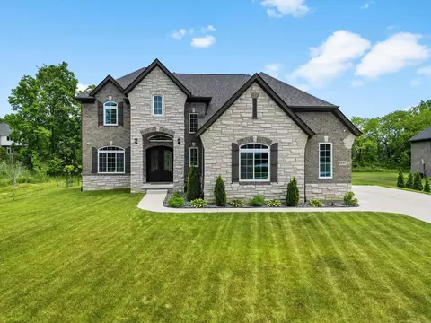 4661 Applewood, Rochester, MI 48306
