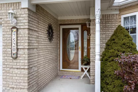 Entry Way - 7520 Colony, Algonac, MI 48001 photo 1 of 4