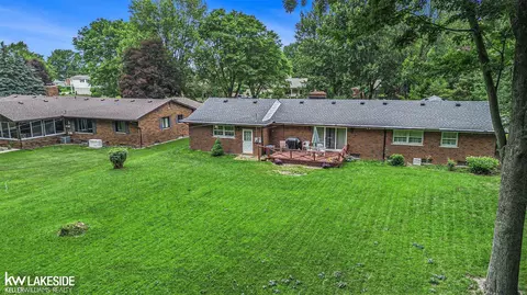 3480 Devonshire, Sterling Heights, MI 48310 photo 28