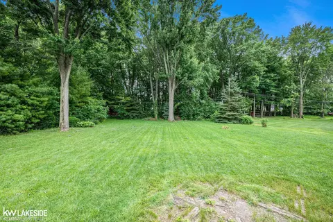 3480 Devonshire, Sterling Heights, MI 48310 photo 23