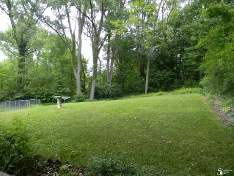 6864 Hazeldell, Temperance, MI 48182 photo 7