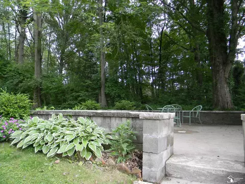 6864 Hazeldell, Temperance, MI 48182 photo 8