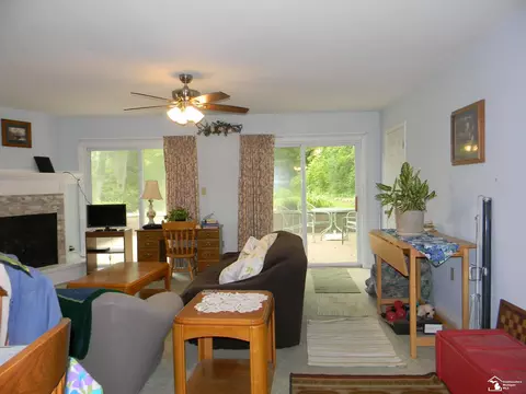 6864 Hazeldell, Temperance, MI 48182 photo 11