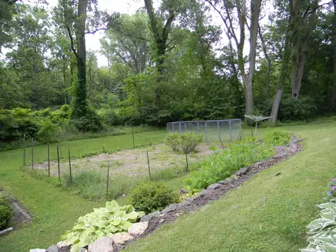 6864 Hazeldell, Temperance, MI 48182 photo 6