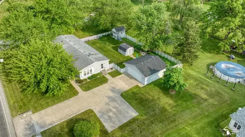 View/Area - 1256 Sandy Crk, Monroe, MI 48162 photo 1 of 9