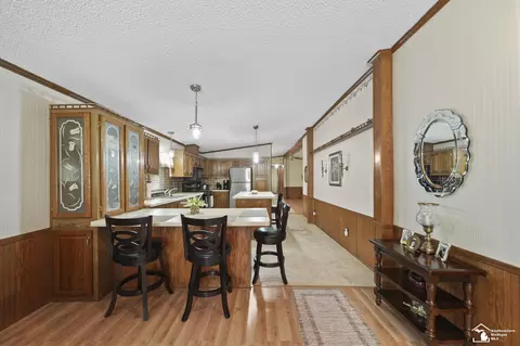 Entry Way - 1256 Sandy Crk, Monroe, MI 48162 photo 4 of 5