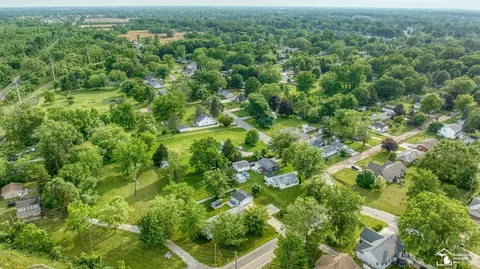 View/Area - 1256 Sandy Crk, Monroe, MI 48162 photo 8 of 9