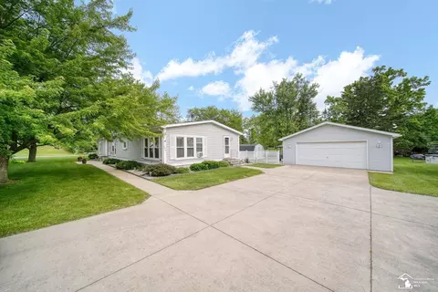 Other - 1256 Sandy Crk, Monroe, MI 48162 photo 2 of 19