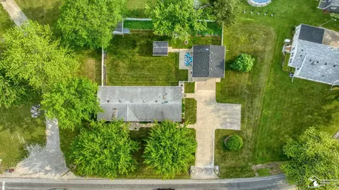 View/Area - 1256 Sandy Crk, Monroe, MI 48162 photo 2 of 9