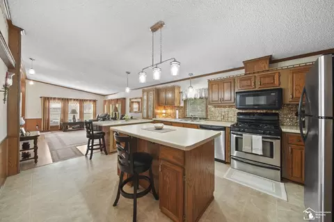 Kitchen - 1256 Sandy Crk, Monroe, MI 48162 photo 3 of 3
