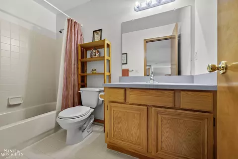23875 Settlers, Macomb, MI 48042 photo 40