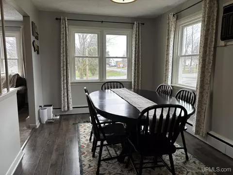 637 N 4th, L'anse, MI 49946 photo 7