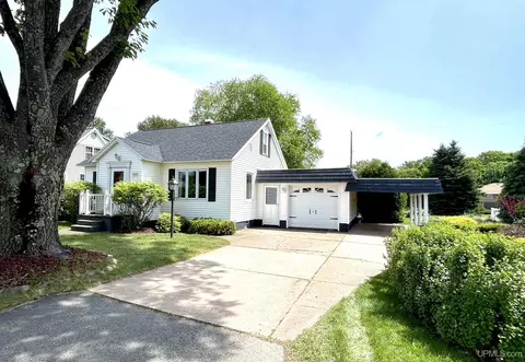 2010 Deer Lk, Ishpeming, MI 49849