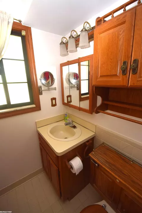 131 Cherryl #4, Algonac, MI 48001 photo 32